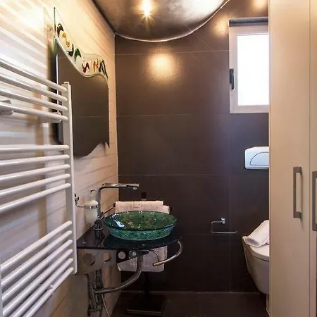 Апартаменты Maria & George *