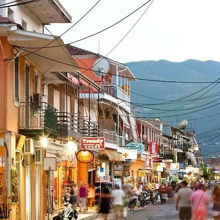 Maria & George Апартаменты Нидри